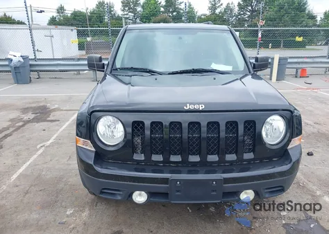 2017 Jeep Patriot Sport Fwd z USA, uszkodzony, nr VIN 1C4NJPBA3HD102608
